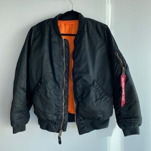 Alpha Industries ma-1 bomber jacket Black L